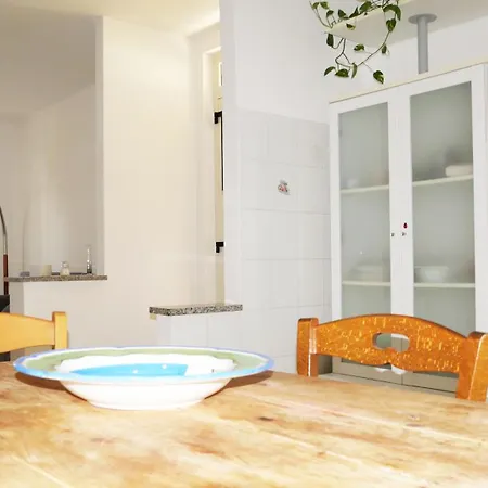 Yuna Rent - Casa Chiarini Lejlighed